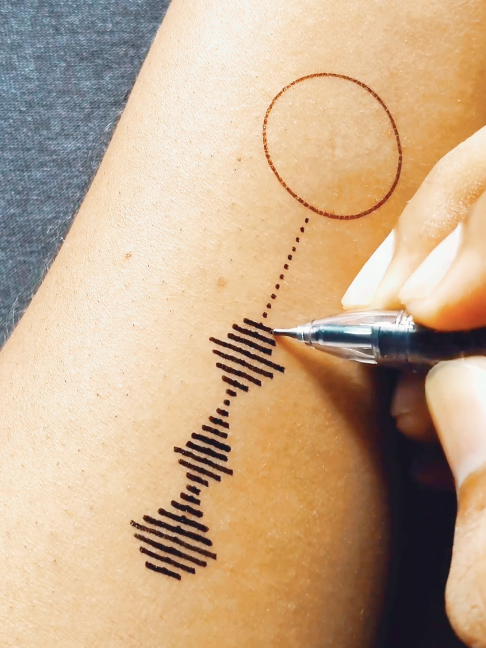 #Temporary tattoo#Tattoo #Inspiration_ # Spotify #Sound #Wave #Design #with #Black #Pen #tattoo #How to #make __ #amazing #😻 #M # letter# #tattoo #design #_explore #_tattooideas #_lettertattoo 