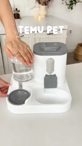 No more guessing—this dual feeder and waterer handles it all. 🐾🥣 🔍 Find it at https://temu.to/m/g1z0s67tgfy #Temu #TemuFinds #PetCare