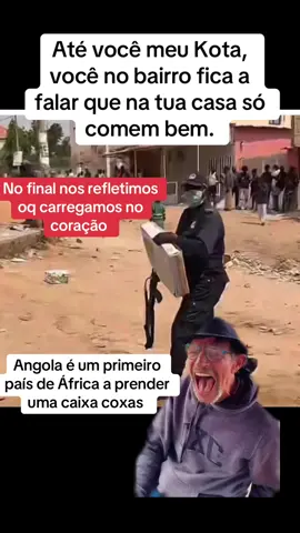 Pela primeira vez um policial a prender uma caixa de coxas de frango! Meu Deus.#palops🇦🇴🇲🇿🇸🇹🇨🇻🇬🇼e #luandaangola😍🇦🇴 #Meme #memestiktok😂😂 #povonopoder #policianacional  @CANANA-🧘🏿‍♂️🇦🇴nerd436  @CANANA-🧘🏿‍♂️🇦🇴nerd436  @CANANA-🧘🏿‍♂️🇦🇴nerd436 