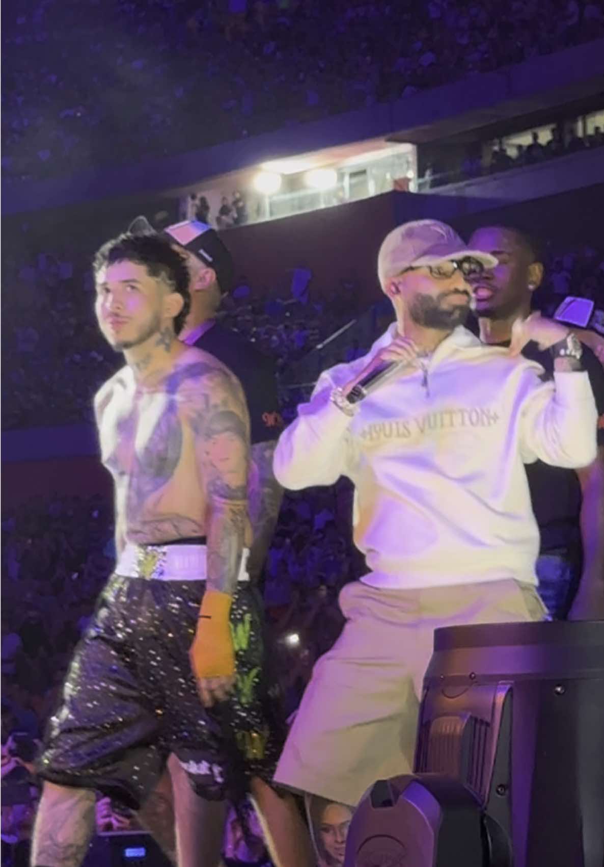 la mejor entrada sin duda🐐 @WestCOL @Arcangel  #fyp #laveladadelaño #viral #medellin #westcol #arcangel 