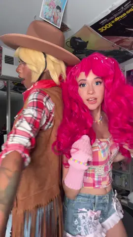 always so emotional over how much pinkie is loved by ponyville #mlp #mylittlepony #pinkiepiecosplay #kidcore #kawaiifashion @HOLLOW  