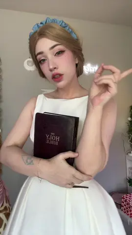 I’m too lazy to edit this 🙈 #tradwife #trap 