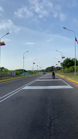 Maracaibo 🤩 #zulia #maracaibo #mara #paratii #viralllllll #videoviral #gaita #gaitazuliana 