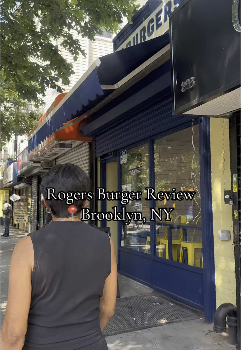 Roger’s Burger just opened in Brooklyn and I had to see what the hype was about… let’s get into it 🍔 #FoodReview #NYCEats #FYP 