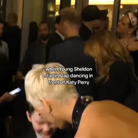top 1 most random moments lmaoo #katyperry #womansworld #sheldoncooper 