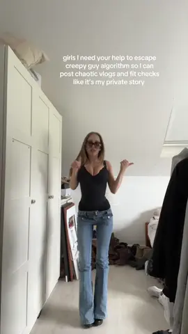 guys the jeans are on sale too 🤭