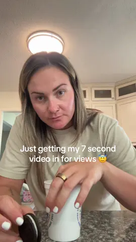 Just doing my lil tikkytok thing