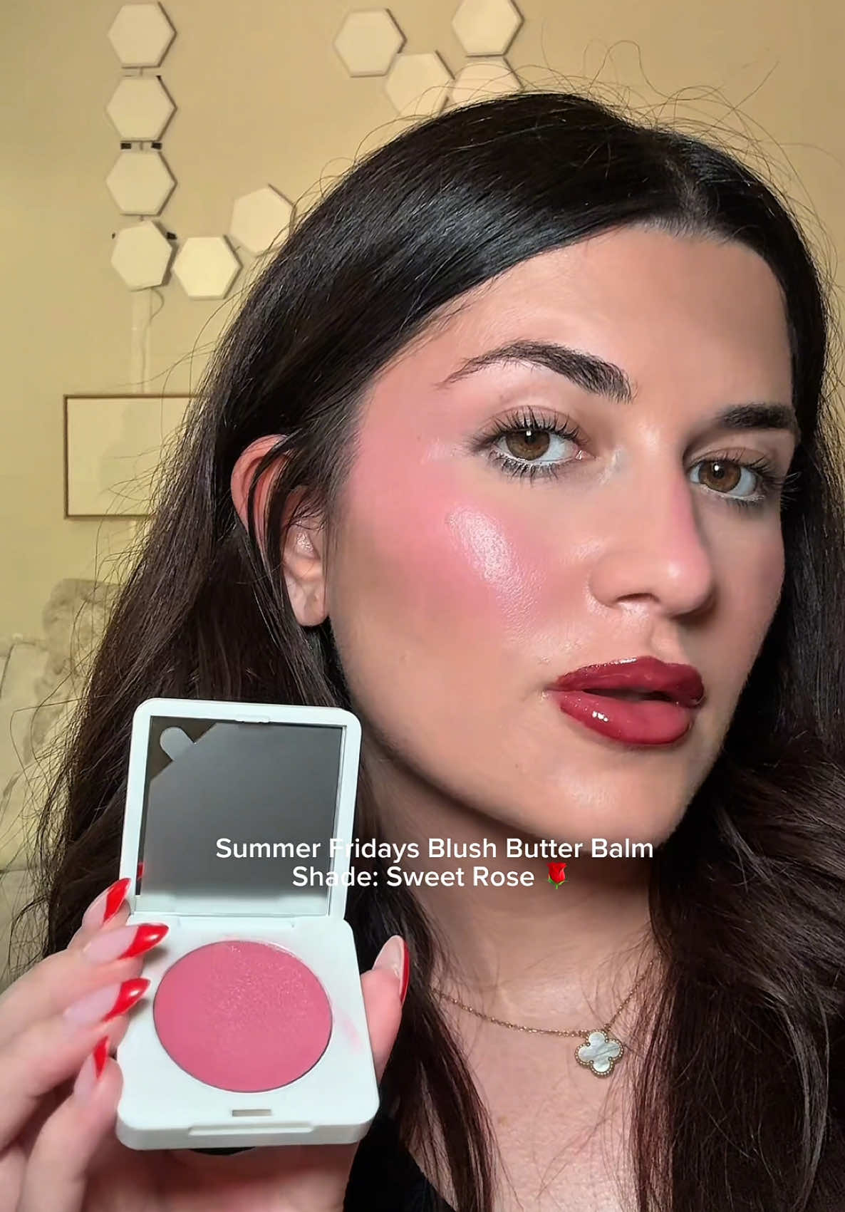 @Summer Fridays Blush Butter Balm 🥰🩷 #summerfridays #summerfridaysblushbutterbalm #blushbutterbalm 