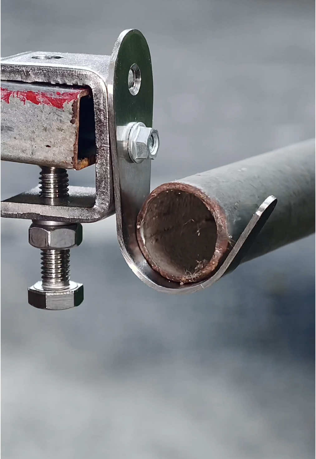 Super Strong Hooks – No Drilling Required!#toolstour 