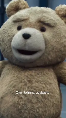 Este no era el tipo de banco que queríamos visitar un lunes 🫣😅 #AmazonPrimeMx #PrimeVideo #Ted2 #escenasdepeliculas #comedia #markwahlberg #tededit #lunesde
