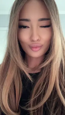 👀