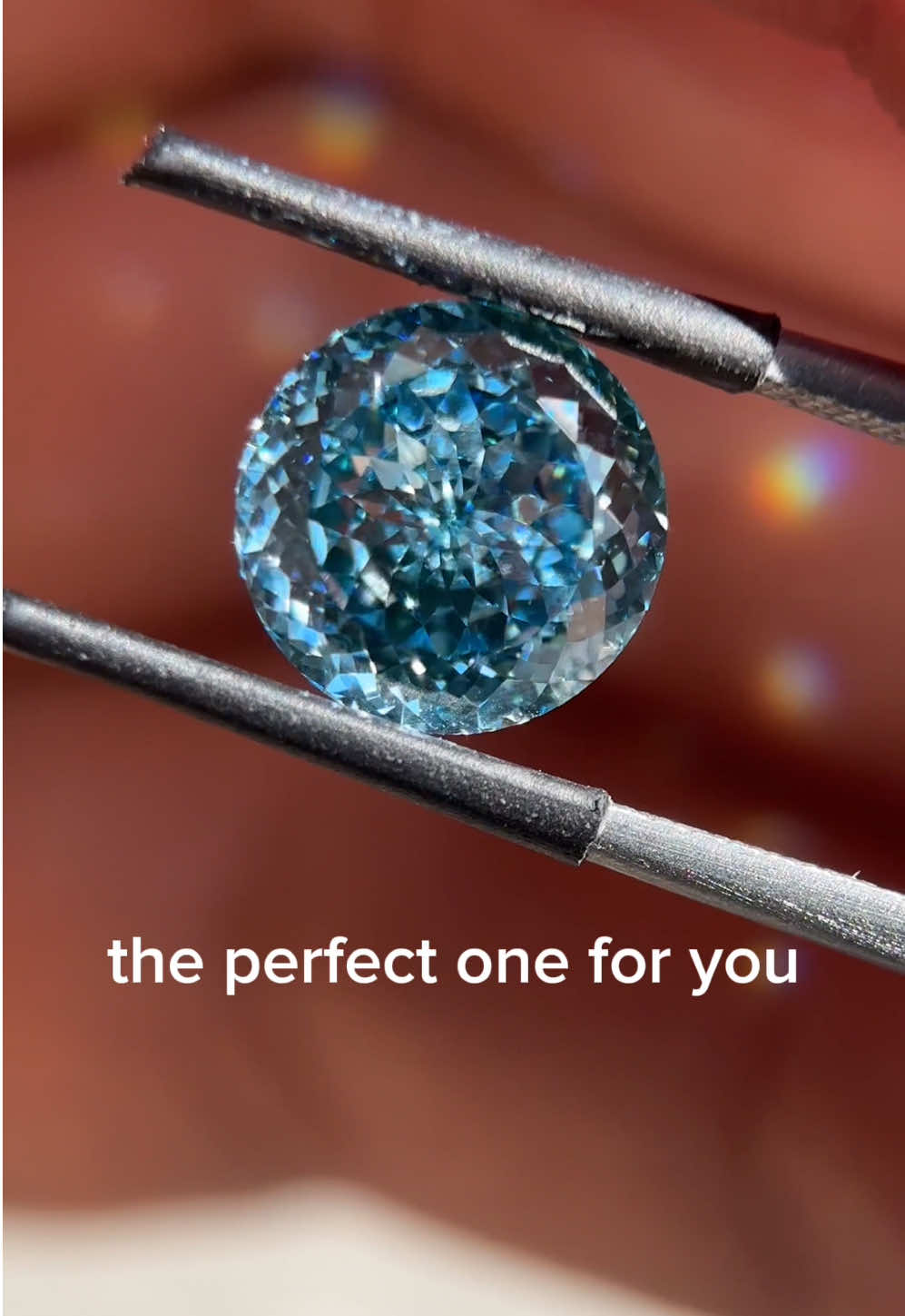 I could stare at this blue Portuguese cut diamond all day…it’s only $2900 on Stienhardt.com! © 2025 Stienhardt & Stones