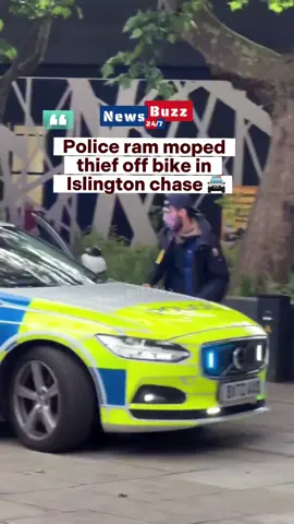 🚨 Lawless London: Watch as Met Police chase down a moped thief through Islington—and ram him off his ride to make the arrest. High-speed justice in action. #NewsBuzz247 #ViralVideo #MustWatch #CrimeNews #LondonPolice #JusticeServed #Islington #LondonCrime #MopedTheft #PoliceAction #MetPolice #TacticalTakeDown #fyf 