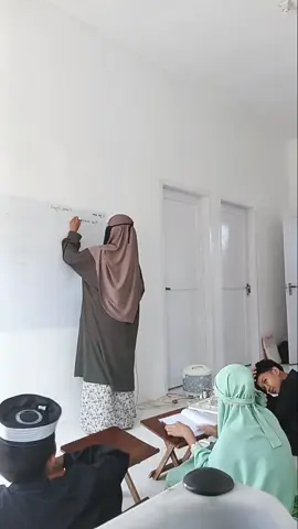 Kegiatan setiap sore 🙂 #sulawesibarat #arterimamuju #mamujusulbar #fyp #mamuju 