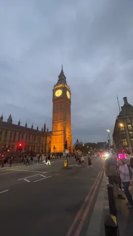 😂شێرەکەی بەریطااانیا 😂😂.   #uk #kurdanitarawga🇬🇧🇬🇧 #slimani #jaw #london #kurdy 