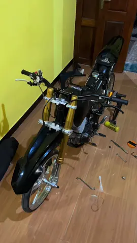 Siap menemani malammu🥶 #stellagank #crfherex #crfherexstyle #supermotoherex #supermotoherexstyle #surex #fyp #fypシ #lewatberandafyp 