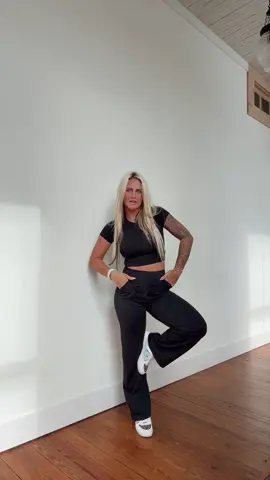 My favorite thing about @G4Free Store pants are how comfortable, soft, stretchy and fitted they are! #g4free #outdoororfun #g4freetiktokshop #dealsforyoudays #tiktokshopbacktoschool 
