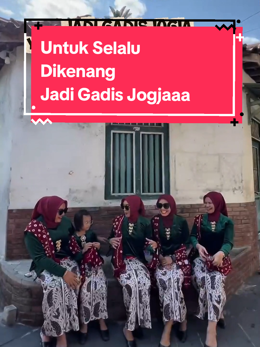 Udah Di Jogja, Rugi banget kalau ga diabadikan.. Bisa jadi kenangan nichh...  video by: jogja bahagia reservasi: link di bio #jogja24jam #creatorsearchinsights #tiktokgo #fyp #jogjaistimewa 