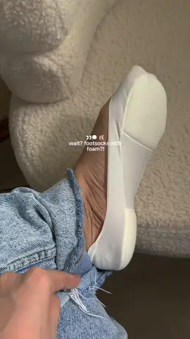 Footsocks na may foam? Kaya pala ang comfy lalo ☺️👌😍. #footsocks #socksforwomen #socks 