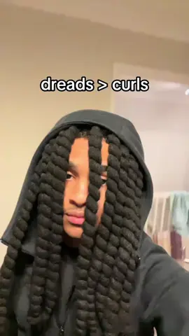 Curls > Dreads not even a debate. 🧑🏻‍🦱 #curls #dreads #curlyhair #wavyhair #haircare #SelfCare #fyp