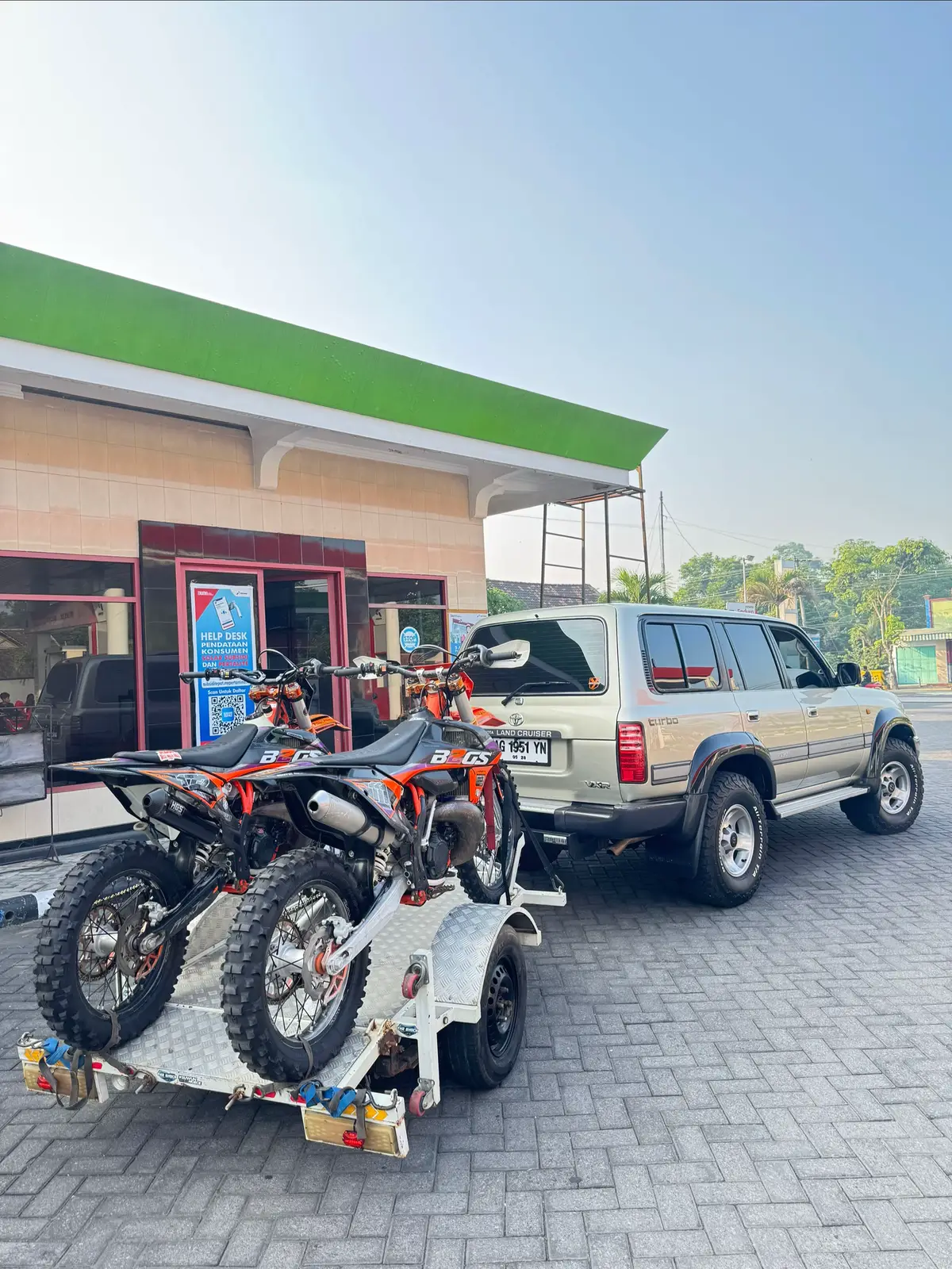 #vxr80 #landcruiser #ktmlover #ktm300tpi #trabasadventureindonesia #trabasindonesia #trailadventureindonesia 