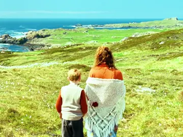 A very healing Irish film #film #ireland #cure #aesthetics #ashineofrainbows 