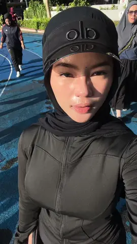 udah keringetan 