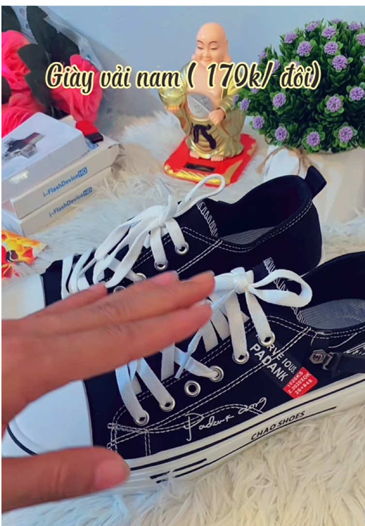 Giày thể thao bản vải, đế cao su#giaynamdep #giaysneaker #giayvai #giaycavans #xhuong 