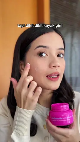 hayoloh, udah bener belum pake moisturizernya? #Emina #MoisturizerEmina  #MoisturizerViral  #Moisturizer #moisturizergel 