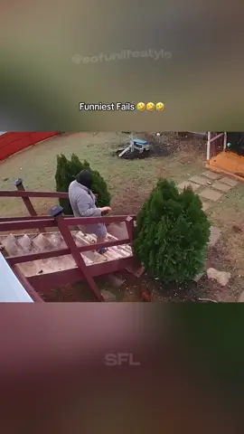 #funnymoments #funnytiktok #funnyvideoscomedy #funnycomedy #funnypets 