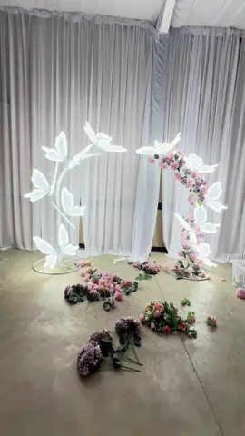 Getting ready for my weekend! Preparando nuestro fin de semana. #mariposas #butterfly #fyp #jaemmaxel #quinceañera 