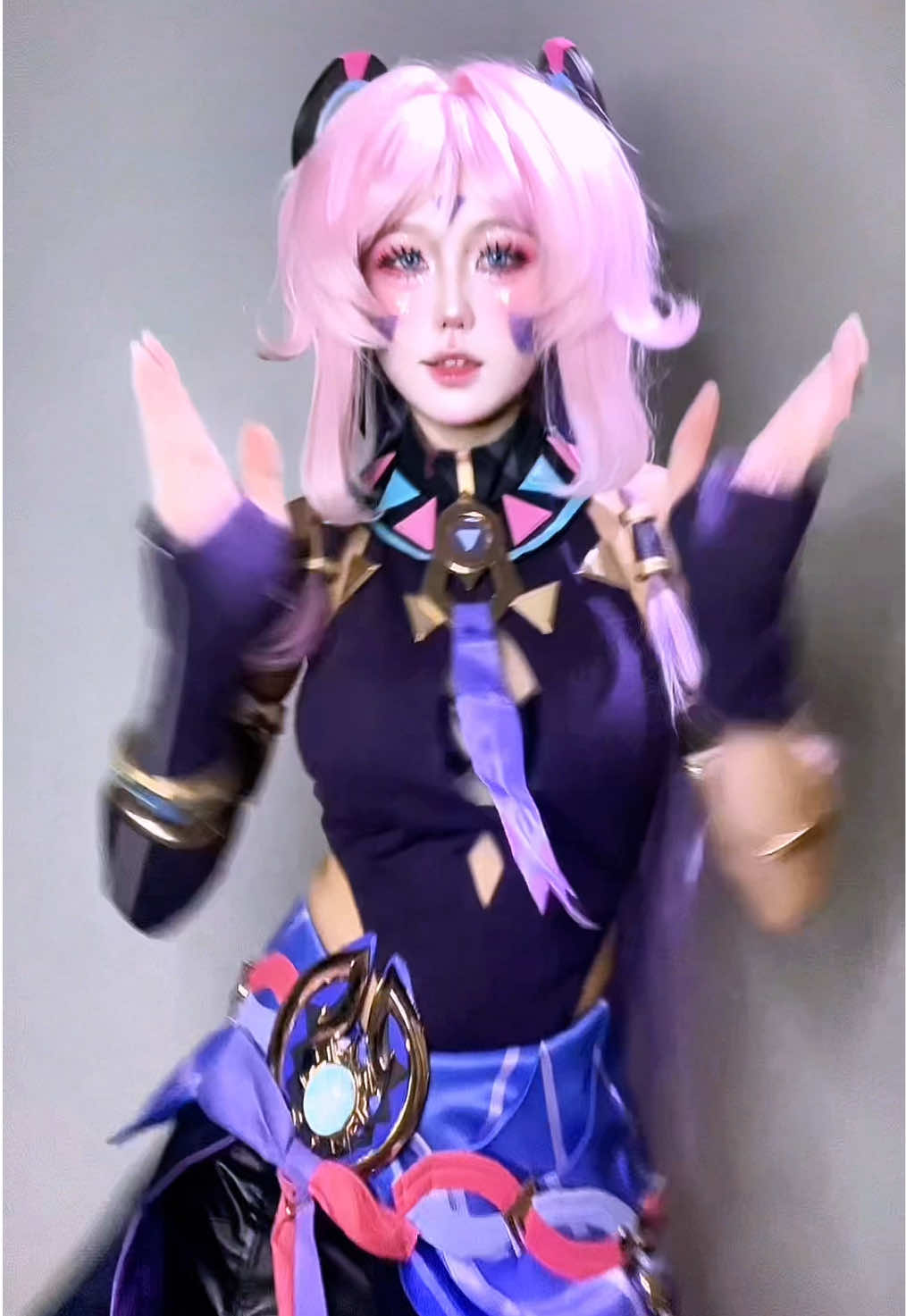 Chuyển màu liên tục =))))#citlali #GenshinImpact #cosplay #fyp 