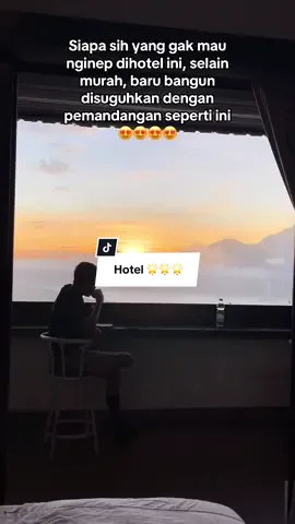 Baru bangun disuguhkan dengan pemandnagan seperti ini 😍😍😍😍😍.                yang mau pesen bisa klik nama hotel dibawah #fyppppppppppppppppppppppp #fypdong #viral #viral #hotel #kintamani #pemandangangunung #awan #CapCut 