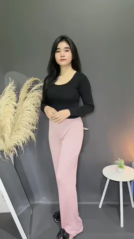 #cutbrayknit #cutbraypants #fashion #tiktok #flarepants 