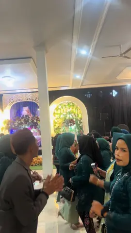 Tabola bale Hiburan di Pesta 💃🏻😂 #Tabolabale 💃🏻 #baubaupride🏝️🔥 