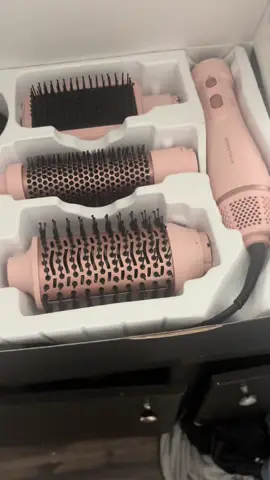 QUICK BLOWOUT ! @wavytalkofficial #wavytalk #wavytalkhair #easyhairstyles #5minhairstyle #blowout #hairproblems #2in1 #5in1 