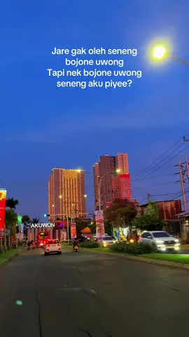 Piyeee rekk? Mosok yo salahku nehh hahhahah #surabaya #surabayatiktok #surabayahitz #aesthetic #aestheticvideos #cinematic #cinematicvideo #masukberandafyp #foryou #fyp 