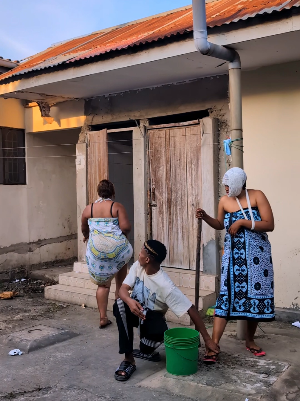KASONGO YEYEE 🤣🤣🤣🤣🤣🤣🤣🤣🤣🤣🤣🤣🤣🤣🤣🤣🤣🤣🤣 #reelsviral > #reelstrending #viralvideochallenge #comedyreels #comedy #comedia