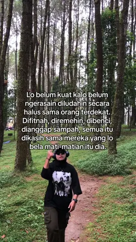 ga ngotak juga tu orang, kalo gua sabar gua Al- Jabar mampus lo🫵 	#TuyJvSakitHati 		#MentalDiludahin 		#SenyumPadahalTersiksa 		#DibelainMalahDitusuk 		#GueMasihWarasKok 		#BukanBenciCumaSadar 		#DibenciYangDicintai 		#TemenRacun 		#LukaDariDalam 		#GueSekuatItu