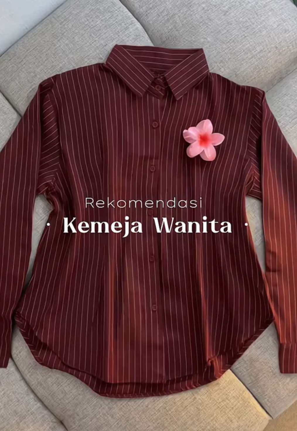Kemeja Slimfit Maroon 🍓 #kemejawanita #kemejastripe #kemejaslimfit 