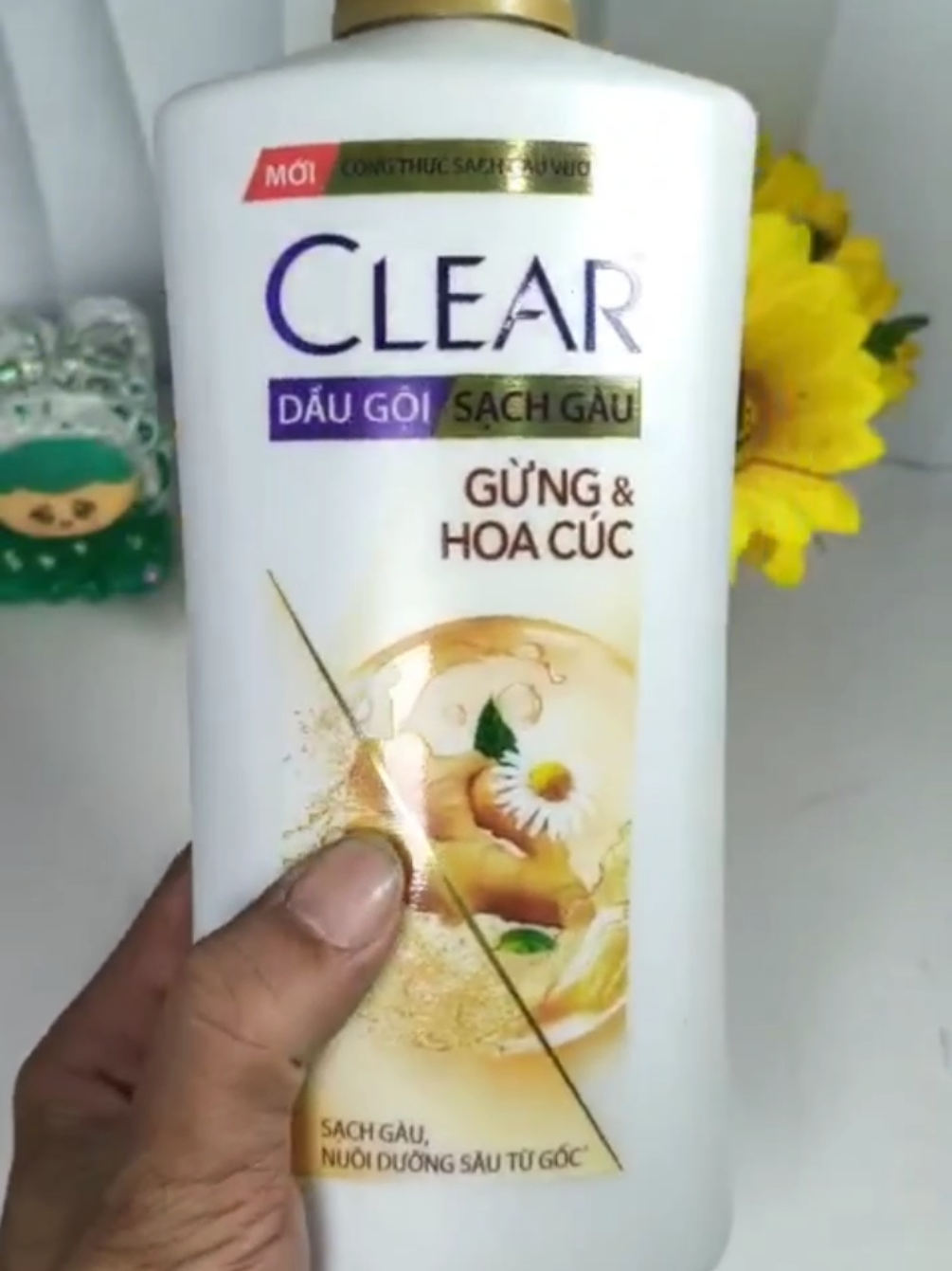 dầu gội clear #thanhphu001 #clear #cleargunghoacuc #daugoithaoduoc #daugoithiennhien #hoptaccungUnilever 