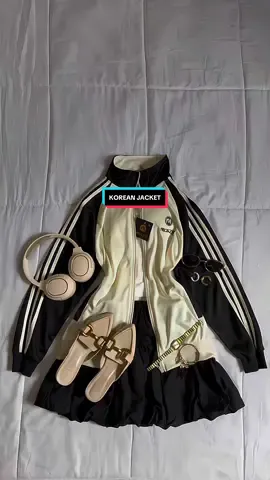 this jacket is on fireee>>>🔥 #koreanjacket #jacket #unisexjacket #jackets #fyp #fypp #fyppppppppppppppppppppppp #foryou #foryoupage 