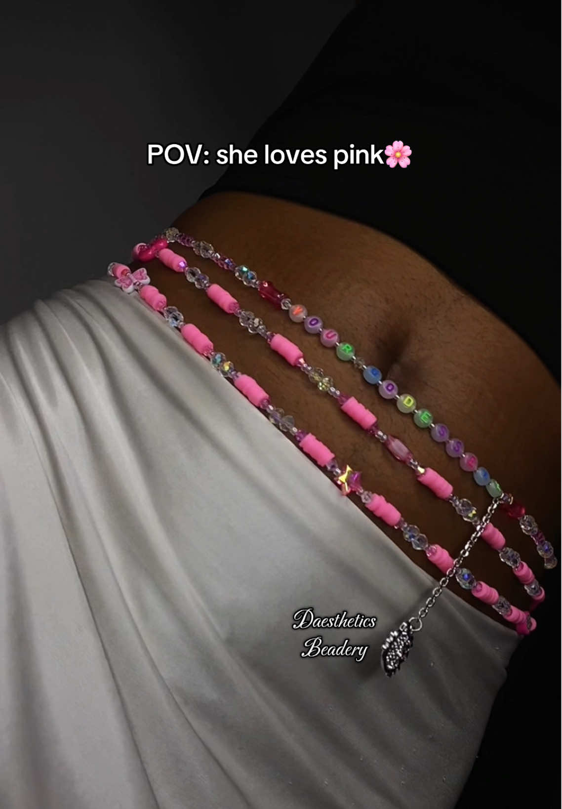POV: she loves pink. Pink Waistbeads for a sweet lady. Send a DM on IG or WhatsApp to order (link and number in bio). #daestheticsbeads #beadsjewelry #waistbeads #waistbead #beads #pink 