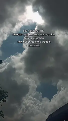 lumpukno gawe kenang kenangan 😅 #jowostory #storyjowo #storytime #jowopride #fyppppppppppppppppppppppp 