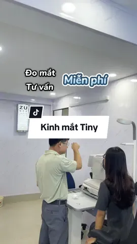 Tiệm kính dành cho sinh viên khu chùa Láng nè. Free gọng nên ko phải lăn tăn lun nha.📍Kính mắt Tiny #xuhuong #foodreview #athuongne #kinhmat #kinhmattiny 