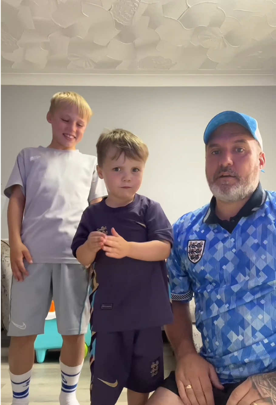 Just give me my money. 😂🤣 #babiesoftiktok #funny #funnyvideo #kids #kidsoftiktok #babylove #cutebaby #foryou #funnybaby #baby #mischief 