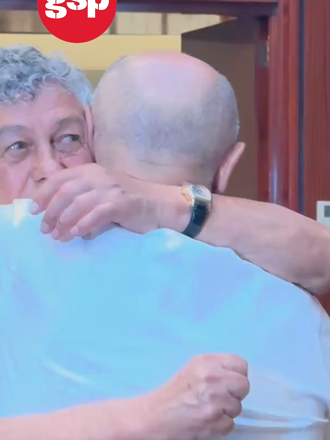 George Copos alături de Mircea și Răzvan Luescu #mircealucescu #lucescu #georgecopos  ► Abonează-te la canalul nostru 🔔 http://bit.ly/2kP3Ws0  👁‍🗨 Urmărește-ne și pe: ✅ Site - https://www.gsp.ro ✅ Facebook -   / gazetasporturilor   ✅ Instagram -   / gsp.ro   💬 Contactează-ne aici: gazeta@gsp.ro 🏆 Gazeta Sporturilor / GSP.ro – cel mai bun site de sport din România