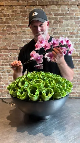 ROLLIN WITH IT• birds nest fern rolled and ready for some delicate orchids. #floraldesign #flowerman #share #roll #create 