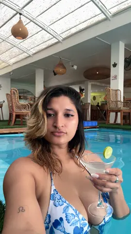 🍸 