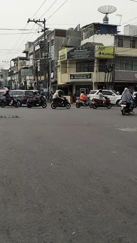 SDM tinggi #medan #lalulintas #tertib #videoviral #fyp 